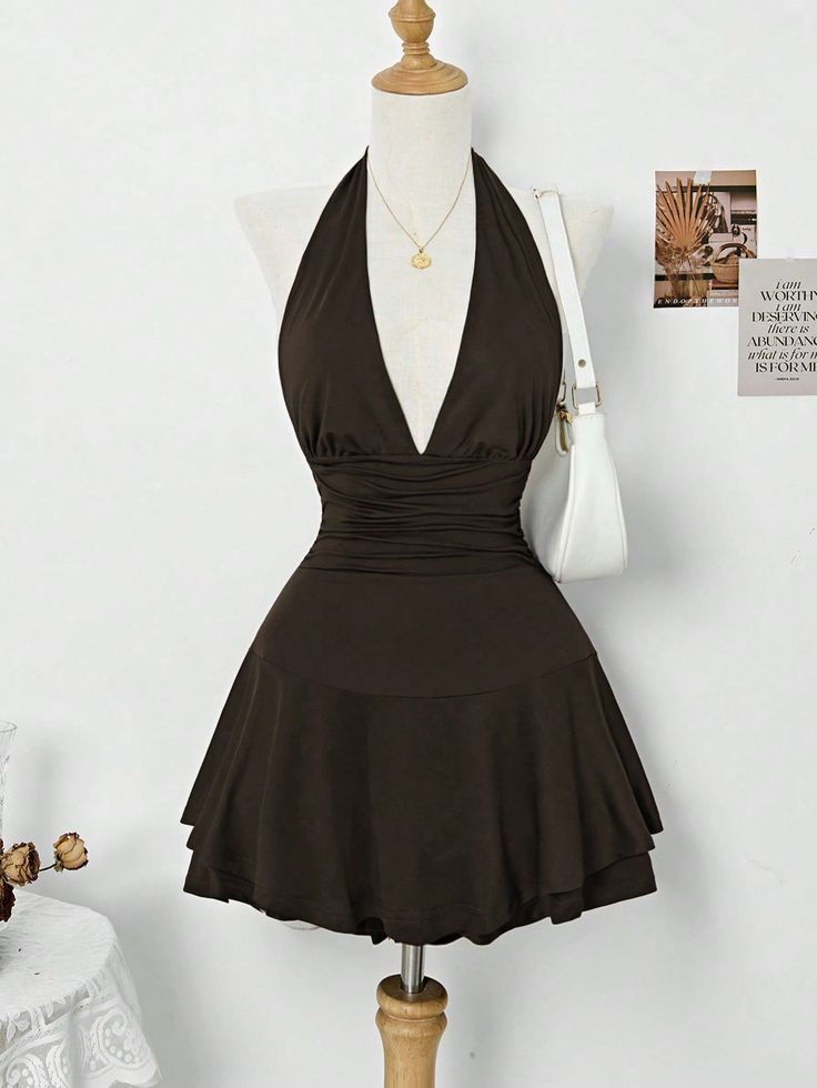 Simple Black Halter Strap Sleeveless Mini Homecoming Dress HC0167