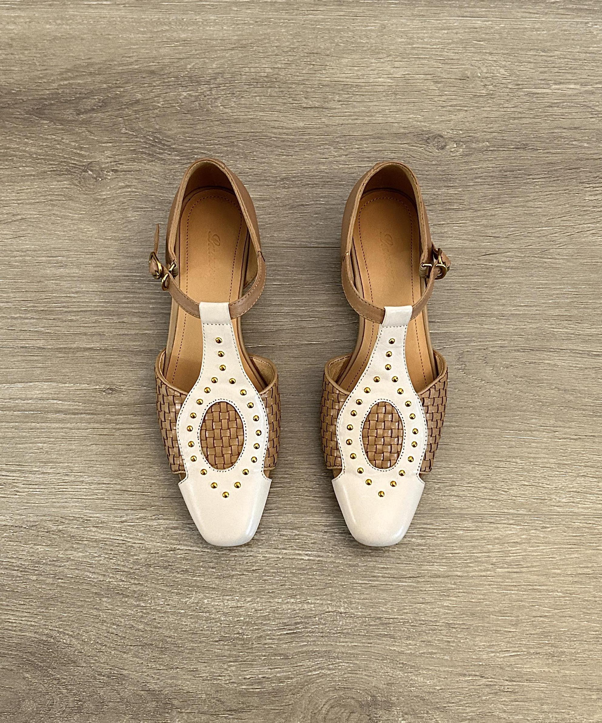 French Apricot Hollow Out Woven Square Head Rivet Sandals