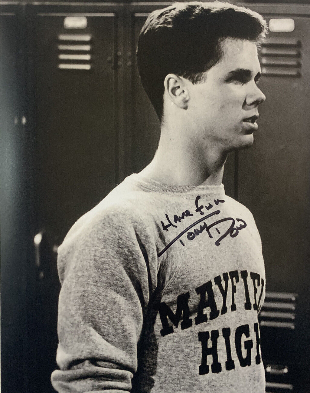 TONY DOW HAND SIGNED 8x10 Photo Poster painting LEAVE IT TO BEAVER ACTOR RARE AUTHENTIC