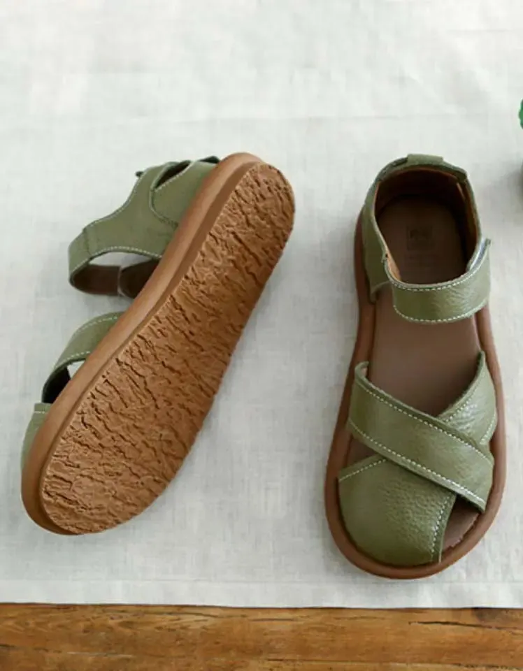 Fashionable and breezy shoes