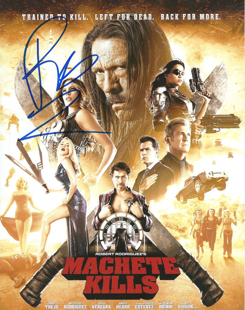 ROBERT RODRIGUEZ 'MACHETTE KILLS' DIRECTOR SIGNED 8X10 PICTURE *COA 1