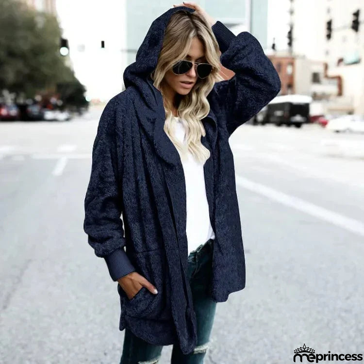 Fashionable and Minimalist winter Coat