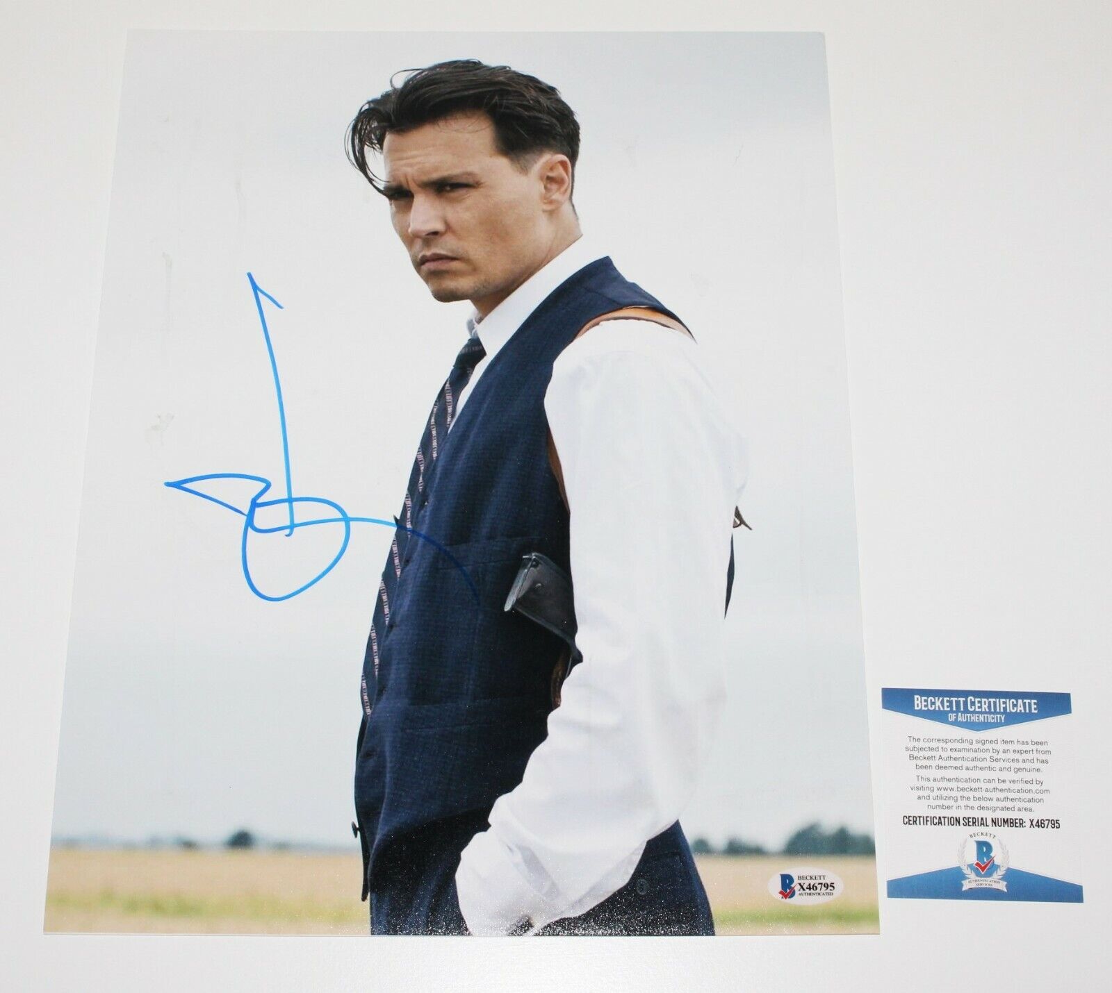 JOHNNY DEPP SIGNED PUBLIC ENEMIES 11x14 MOVIE Photo Poster painting 2 BECKETT COA JOHN DILLINGER