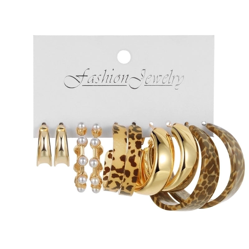 Retro Round Alloy Plating Artificial Pearls Women’s Earrings Ear Studs 6-piece Set