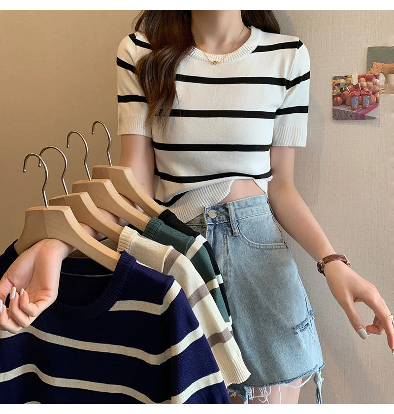Uveng Uveng Collar T-Shirt Striped Summer New Bumpy Short-Colored Ice Silk Retro Temperament High-Waist Net Red Super Fire Short-Sleeved Top