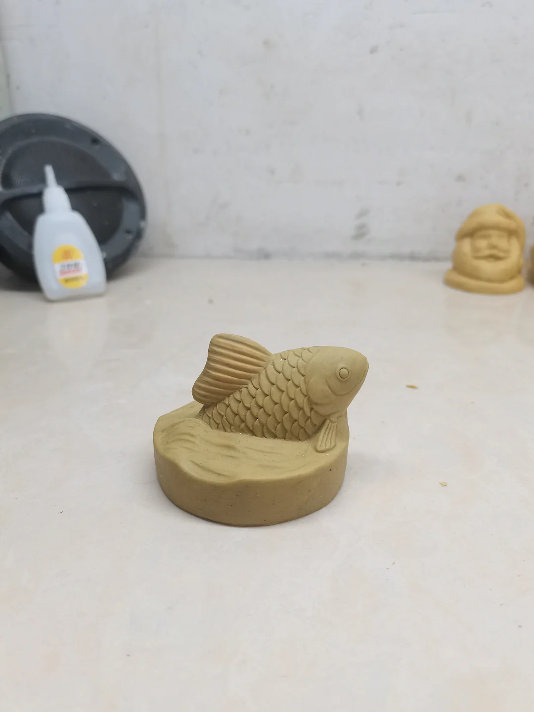 [Earlybird Price] 2 Fish Swimming Porcelain Toilet Bolt Covers