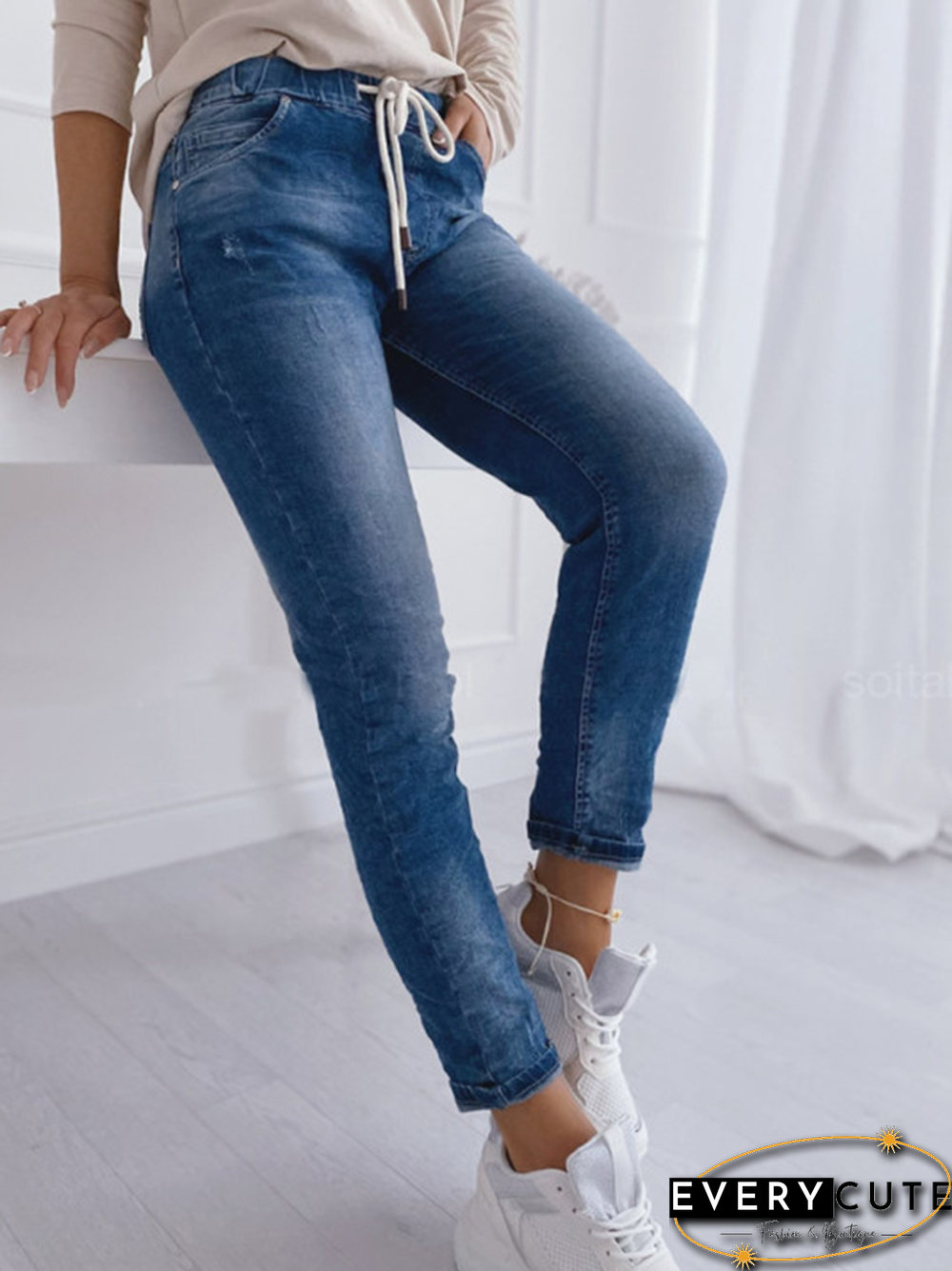 Casual Plain Autumn Lightweight No Elasticity Mid Waist Standard Denim H-Line Jeans for Women