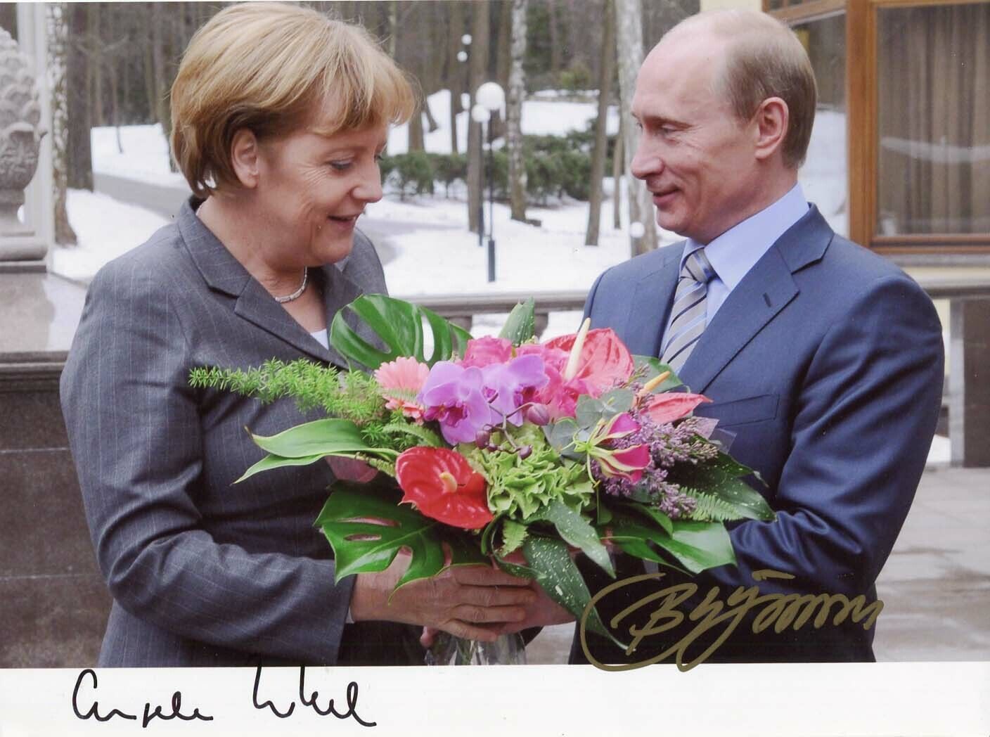 PRESIDENT OF RUSSIA Vladimir Putin autograph, signed Photo Poster painting