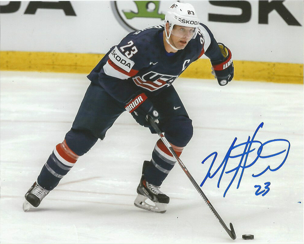 Team USA Matt Hendricks Autographed Signed 8x10 NHL Photo Poster painting COA B