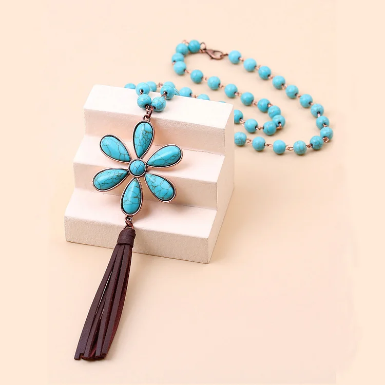 Turquoise Flower Vintage Style Necklace