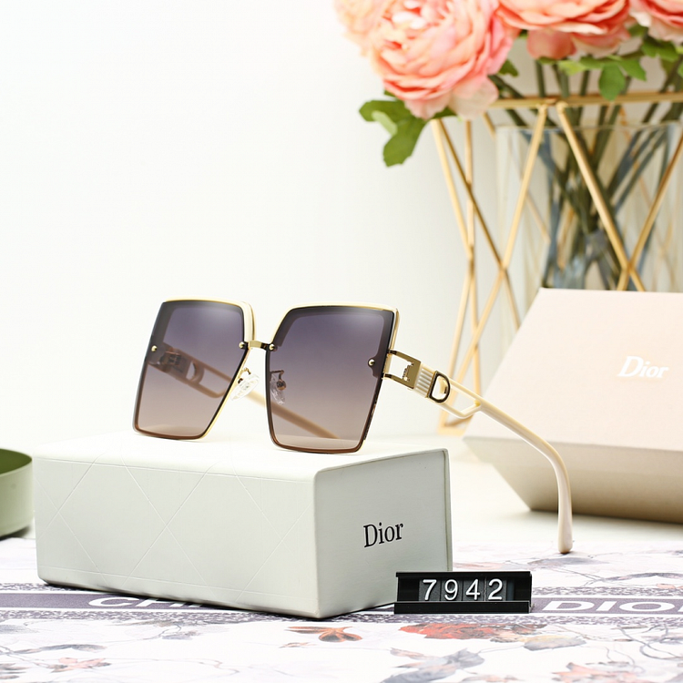 7942 Polarized UV Protection