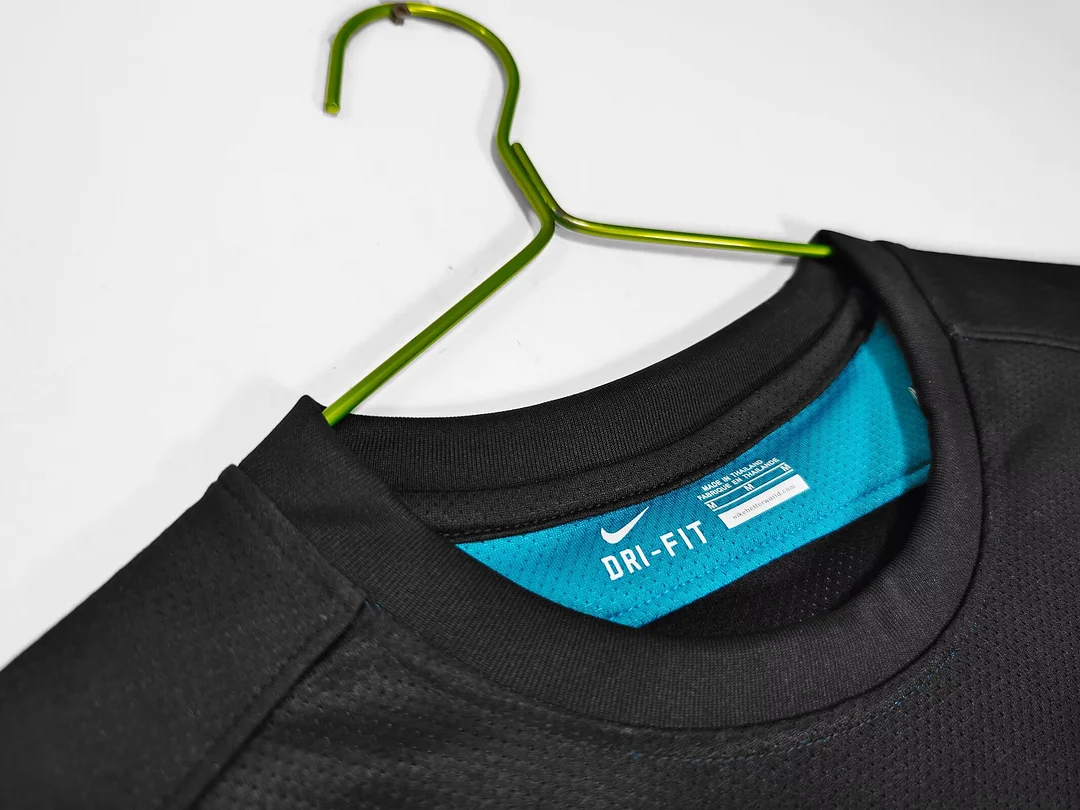 Retro Arsenal 2011/2012 Away Football Shirt Thai Quality