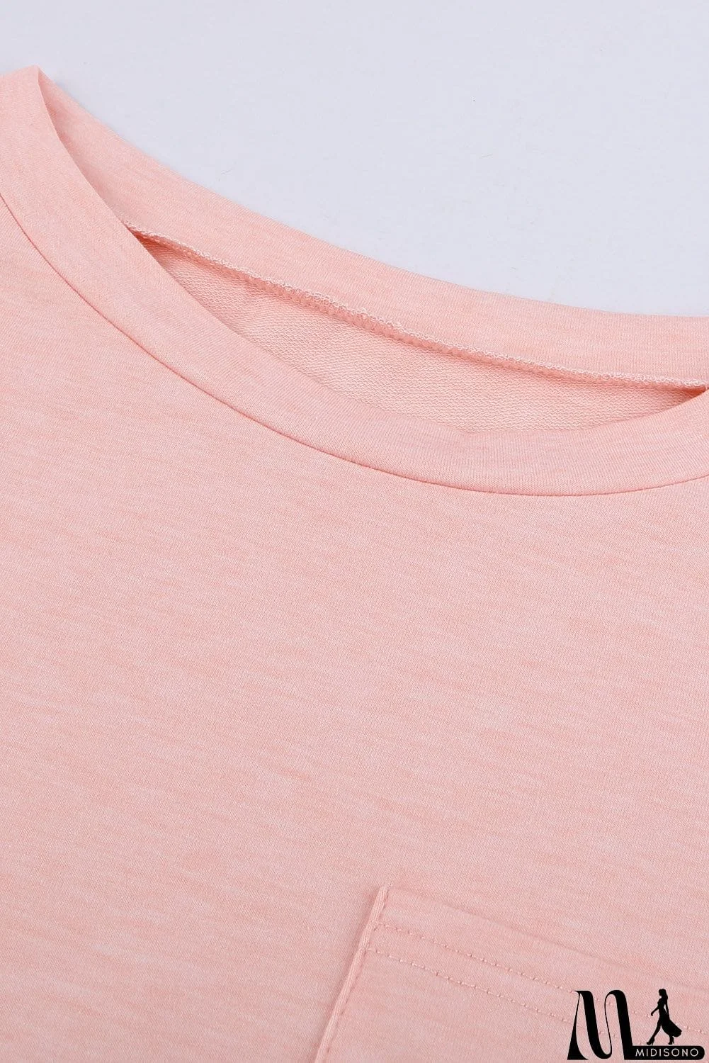 MidiSono - Pocketed Tee with Side Slits