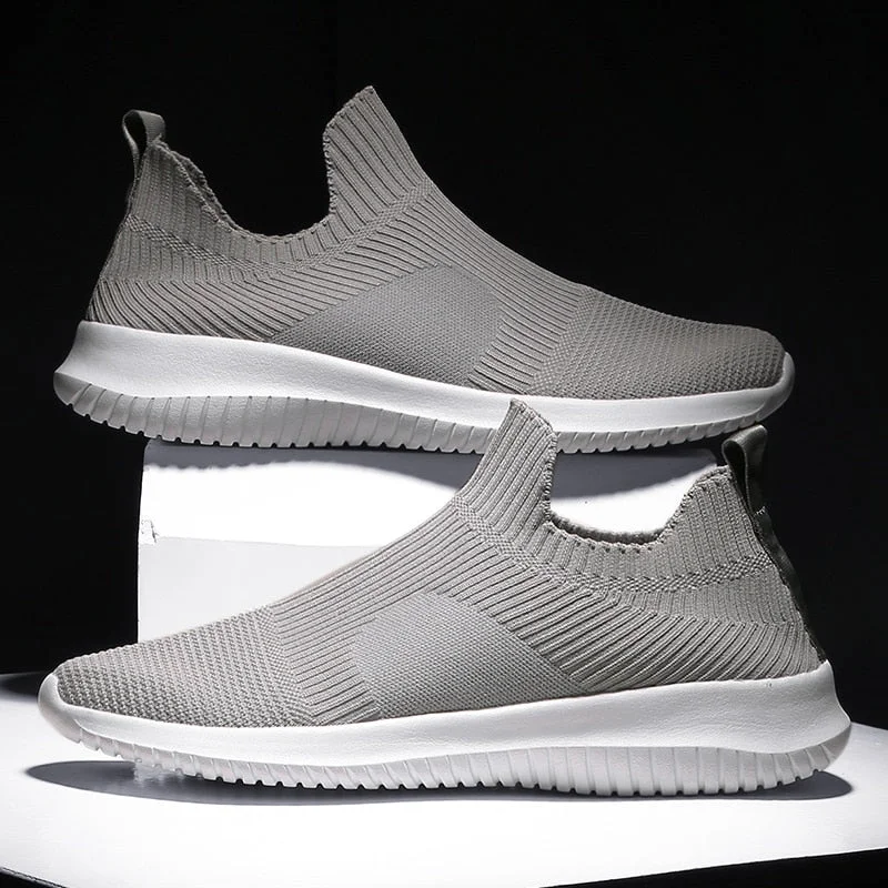 Summer Fashion Men Sneakers Breathable Men Fashion Shoes Slip On Sneakers For Men Cheap Men Loafers Shoes Without Laces