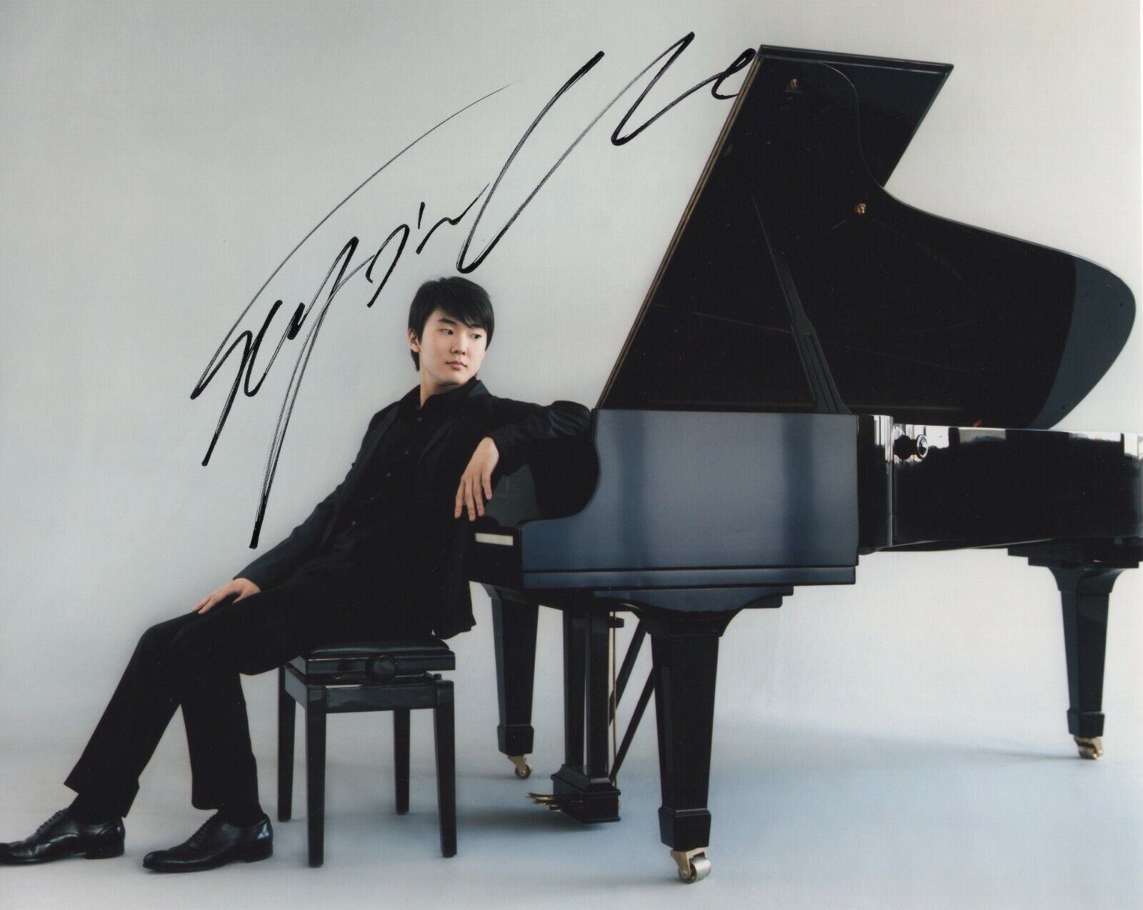 SEONG-JIN CHO SIGNED AUTOGRAPHED 8X10 Photo Poster painting PIANO PIANIST PROOF #4