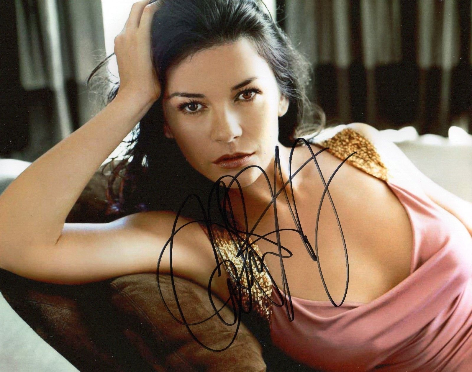 CATHERINE ZETA JONES AUTOGRAPHED SIGNED A4 PP POSTER Photo Poster painting PRINT 26