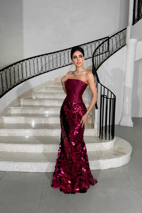 Lussooy Sequins Shinning Straight Across Sleeveless Mermaid Prom Dress 