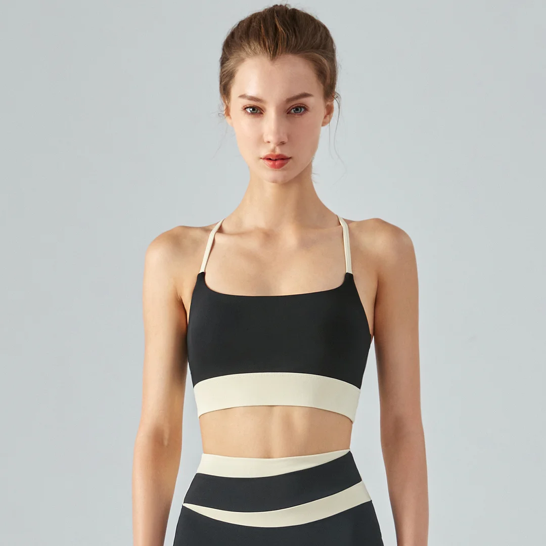 Buy women's Black shockproof thin straps contrast stitch yoga bra with high support of high quality on Hergymclothing