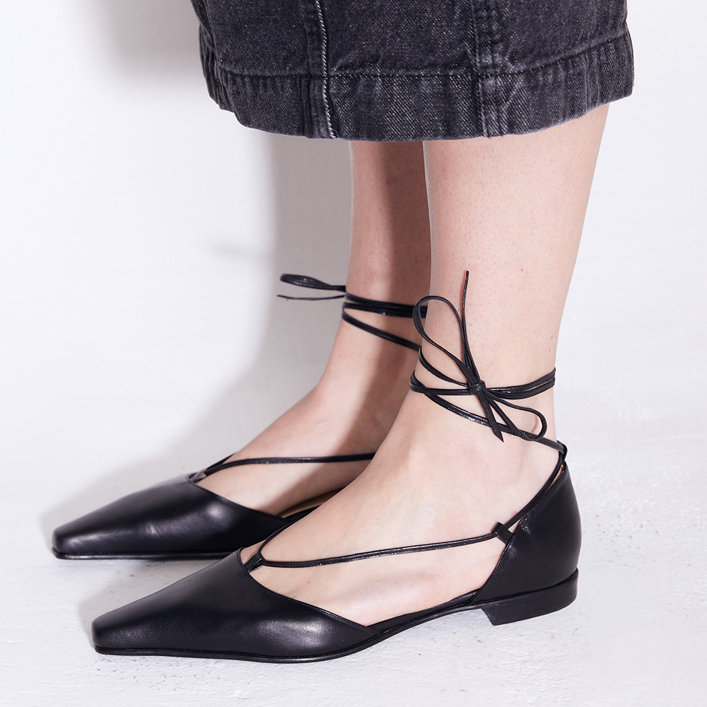 Black Closed Toe Chunky Heel Lace Up Pumps Nicepairs