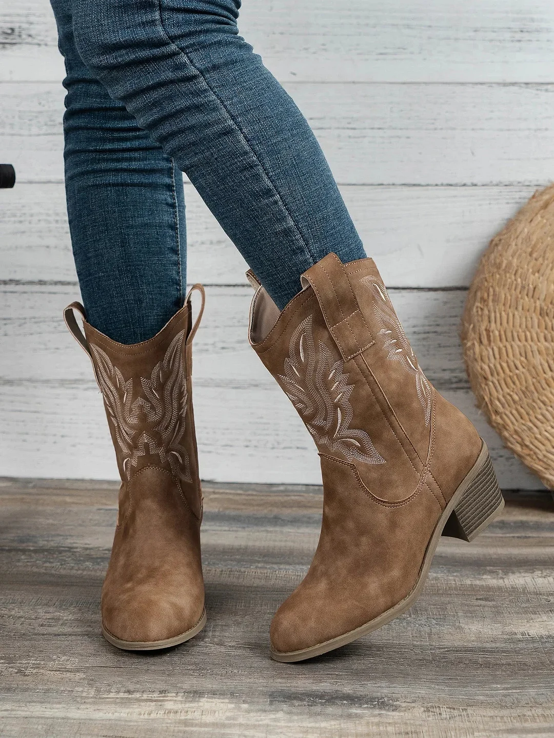 Venichic Elegant Heels for Every Occasion: Bold, Comfortable & On-Trend Footwear