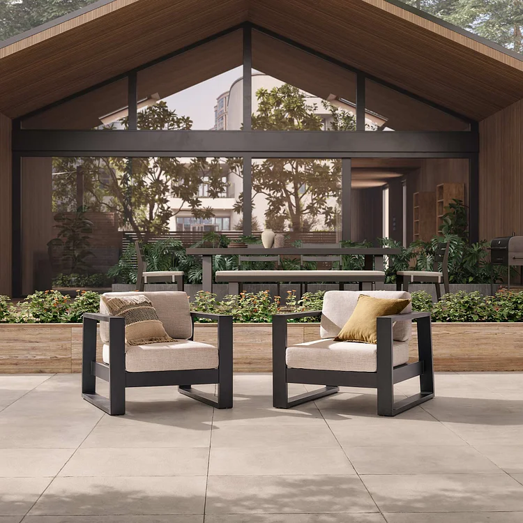 Rio Outdoor Lounge Chair