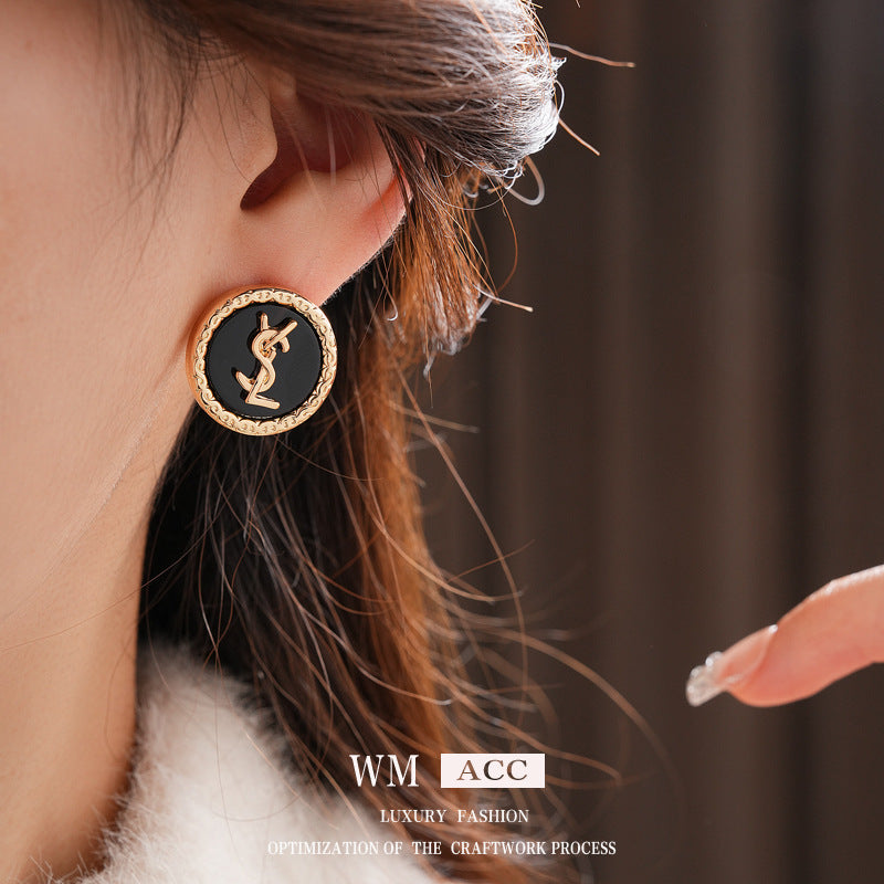 Luxurious Letter Letter Geometric Number Text Alloy Electroplating Earrings