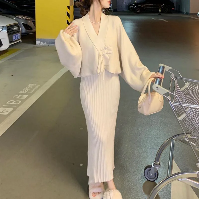 Ueong Ueong Autumn And Winter New Gentle Wind Design Sense Fashion Girl Dress Sweater Cardigan Coat Skirt Knitting