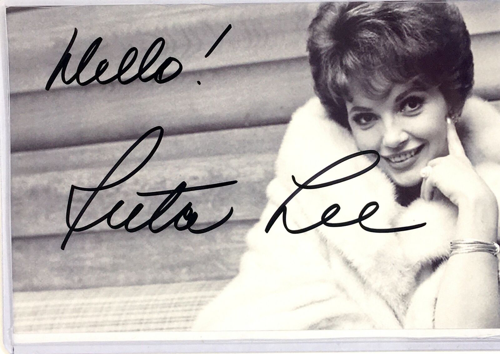 Ruta Lee Signed 4x6 Photo Poster painting Funny Hollywood Legend Actress Autograph Auto