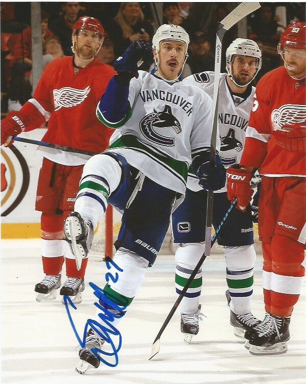 Vancouver Canucks Shawn Matthias Signed Autographed 8x10 Photo Poster painting COA D