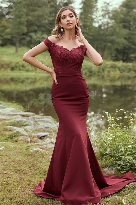 Off-the-Shoulder Burgundy Lace Bridesmaid Dress PD0274