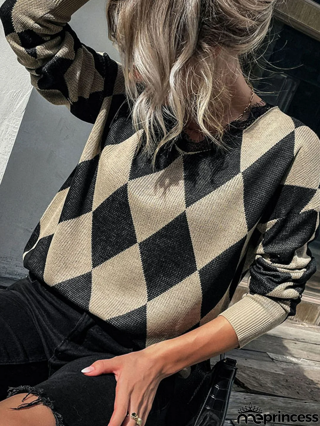 Versatile and Comfortable Sweater