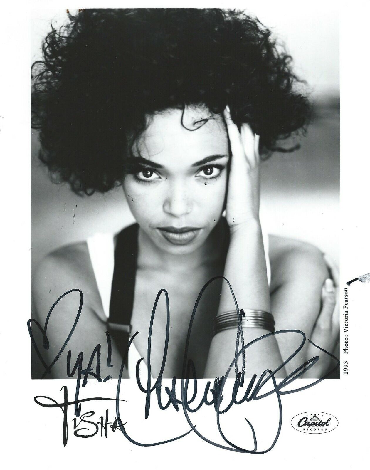 AUTOGRAPHED SIGNED 8x10 Photo Poster painting Picture: Tisha Campbell (Early)