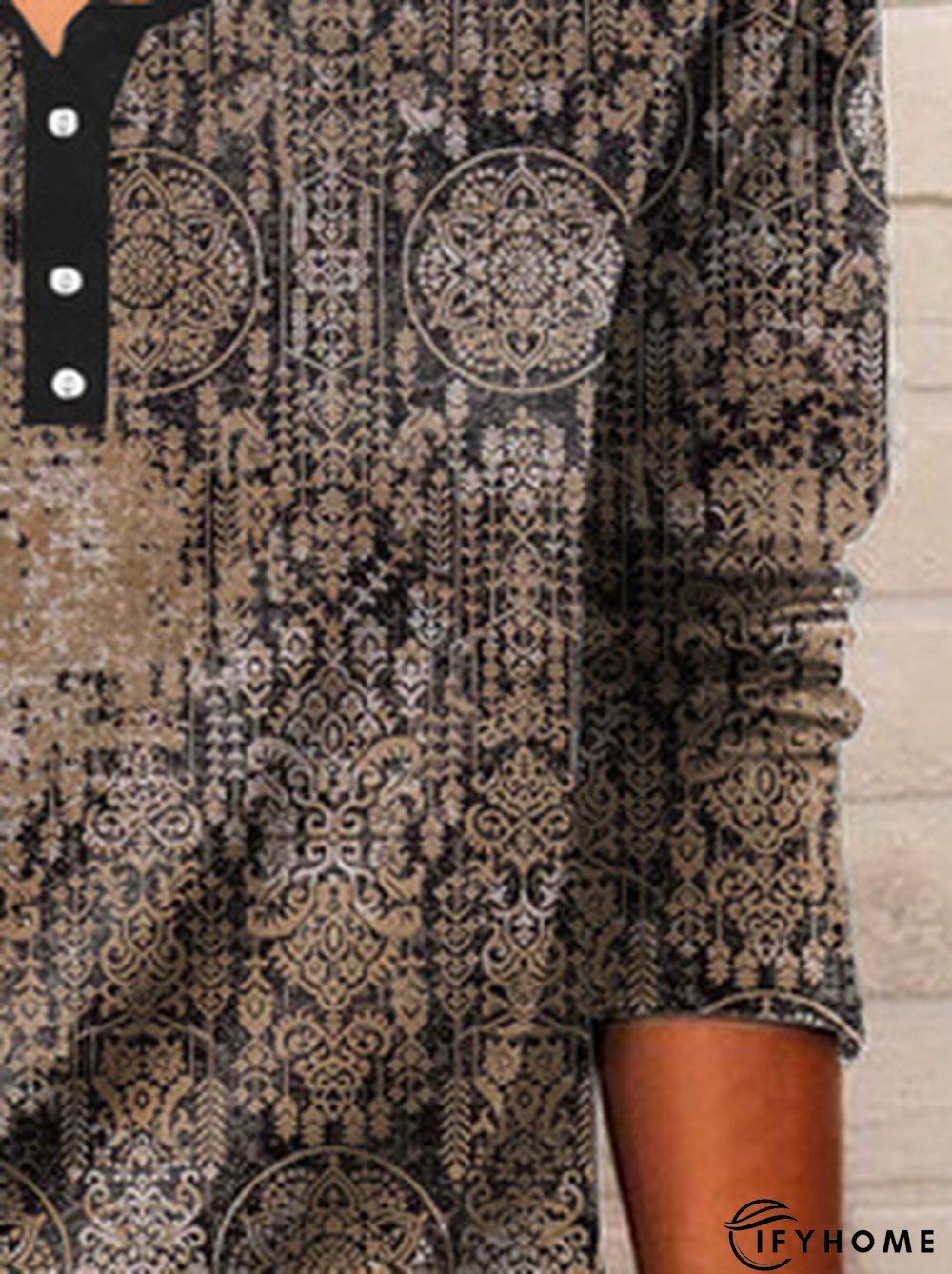 Loose Casual Buckle Abstract T-Shirt | IFYHOME