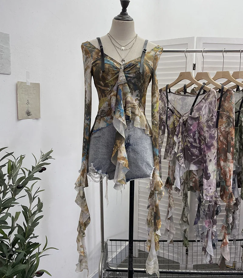 Brownm French Retro Oil Painting Wind Dyed Lotus Leaf Side Sling T-Shirts Long Sleeves Drifting Coat 2658