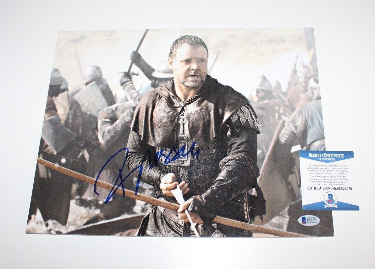 ACTOR RUSSELL CROWE SIGNED GLADIATOR 11X14 Photo Poster painting BECKETT COA AMERICAN GANGSTER