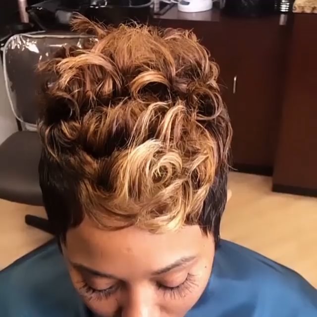 Zaesvini Hair®| 2022 New Most Natural Curly Wig Zaesvini