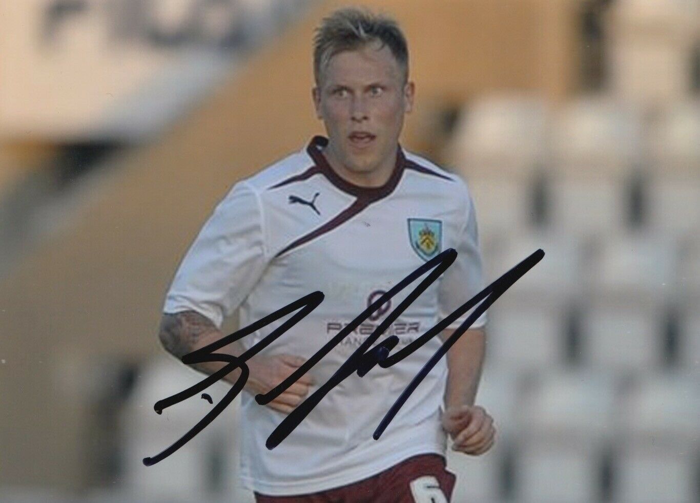 Scott Arfield Hand Signed 7x5 Photo Poster painting Football Autograph Burnley