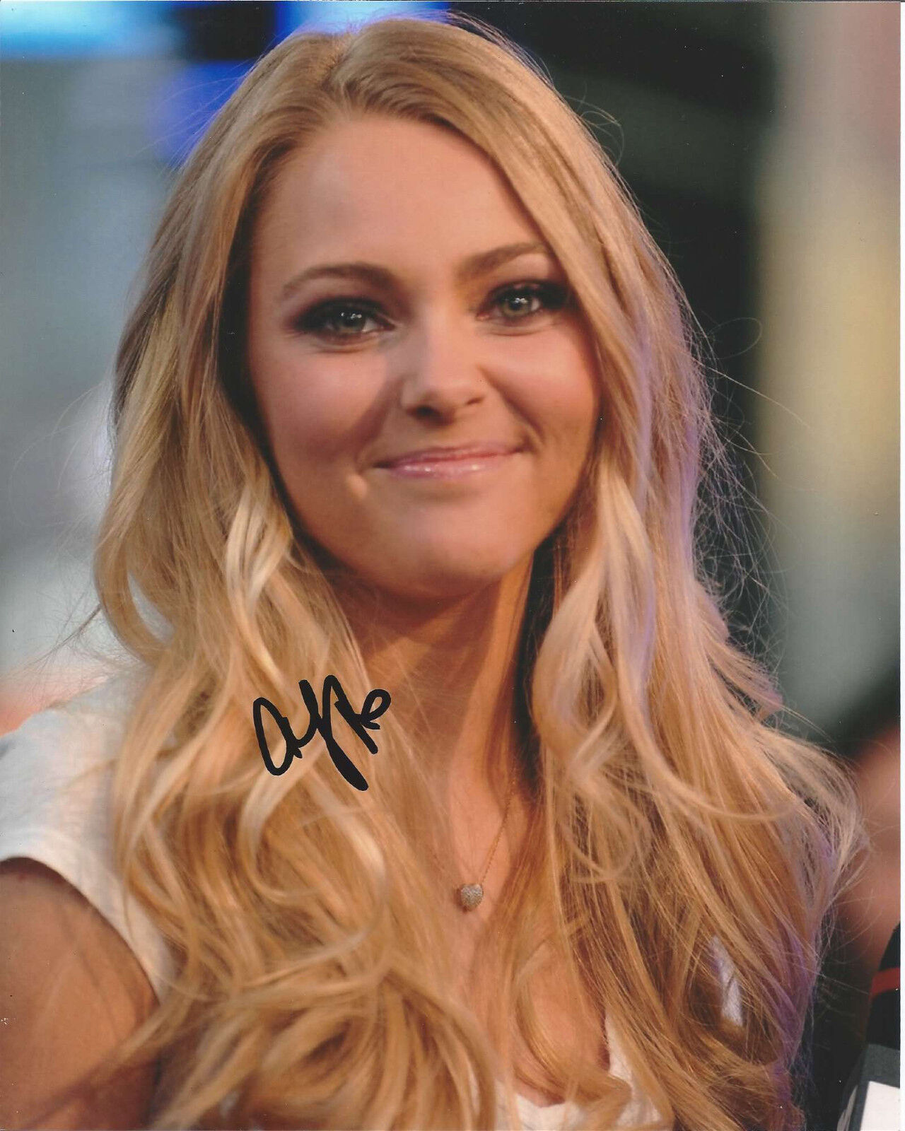 SEXY ANNASOPHIA ROBB SIGNED THE WAY WAY BACK SOUL SURFER 8X10 Photo Poster painting C w/COA