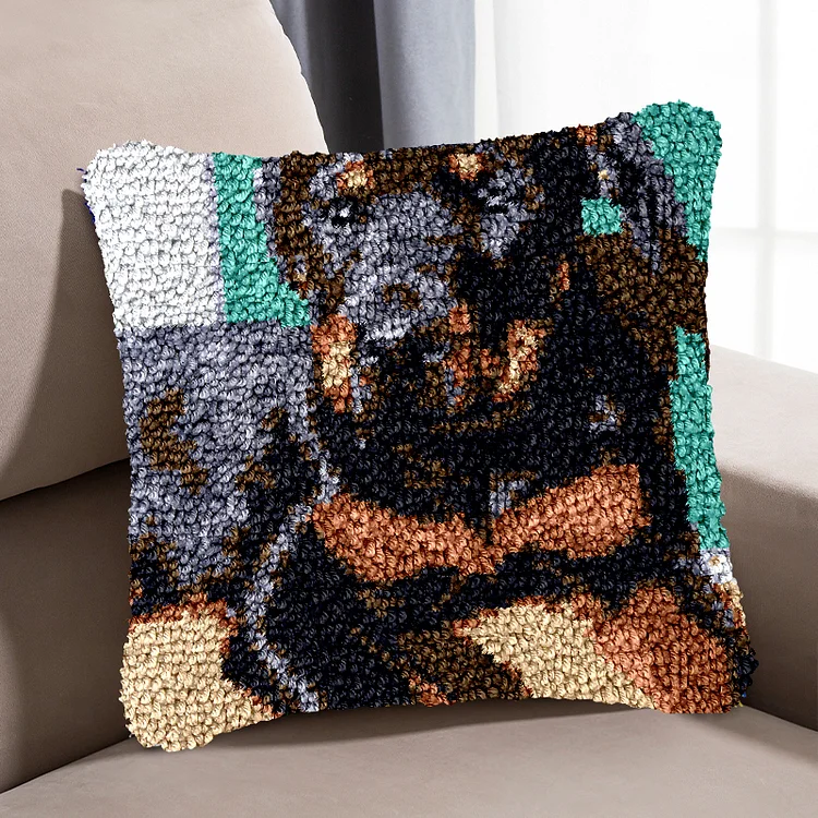 Black And Tan Dog Pillowcase Latch Hook Kit for Beginner veirousa