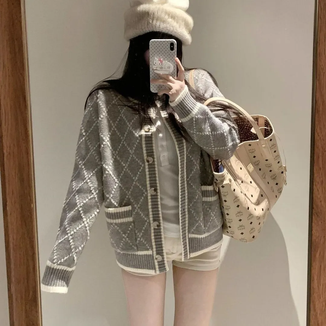 Nigikala Nigikala Dongdaemen Net Red Retro Letter Sweater Women Autumn And Winter Loose Lazy Wind Dopamine Round Knitted Shirt