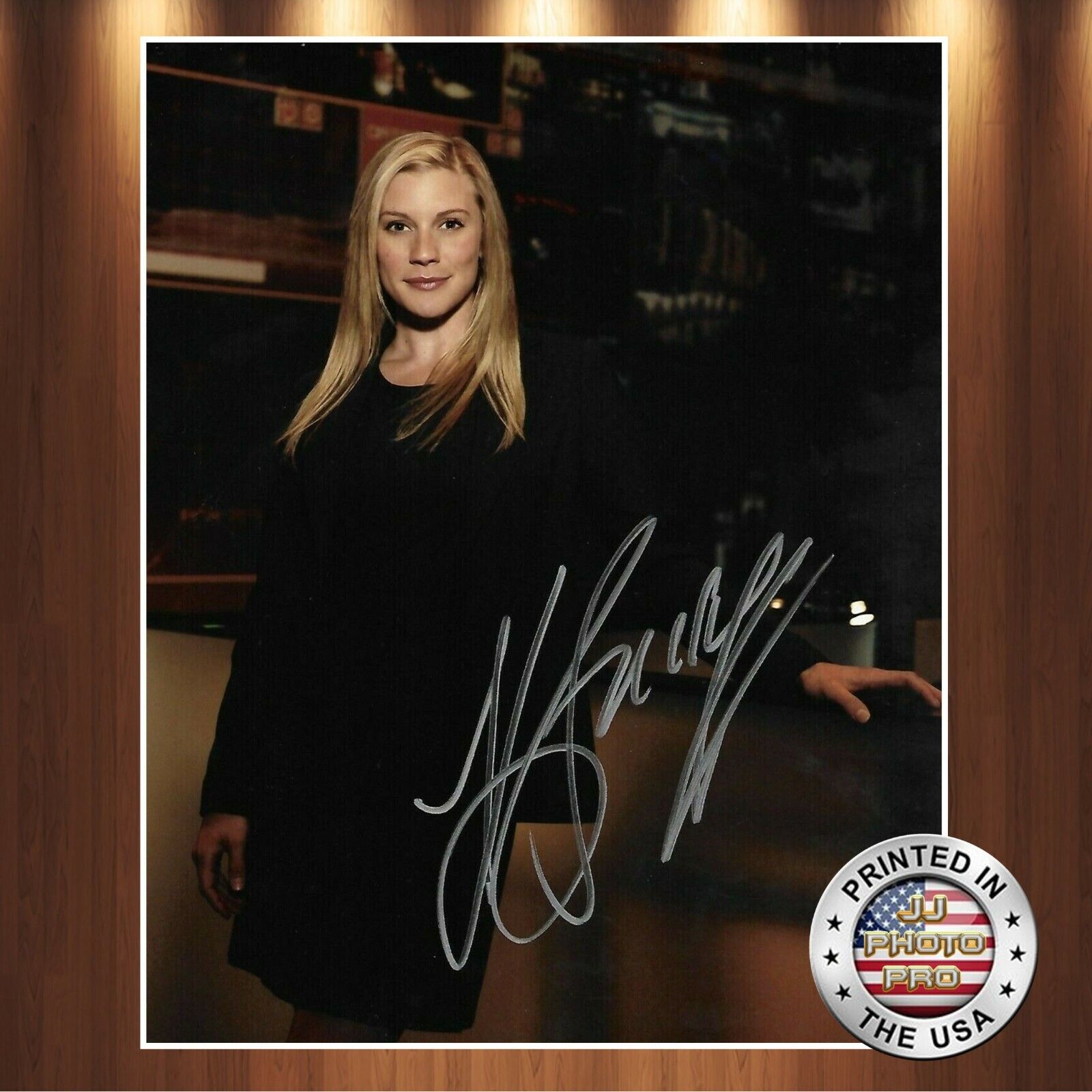 Katee Sackhoff Autographed Signed 8x10 Photo Poster painting (Another Life) REPRINT