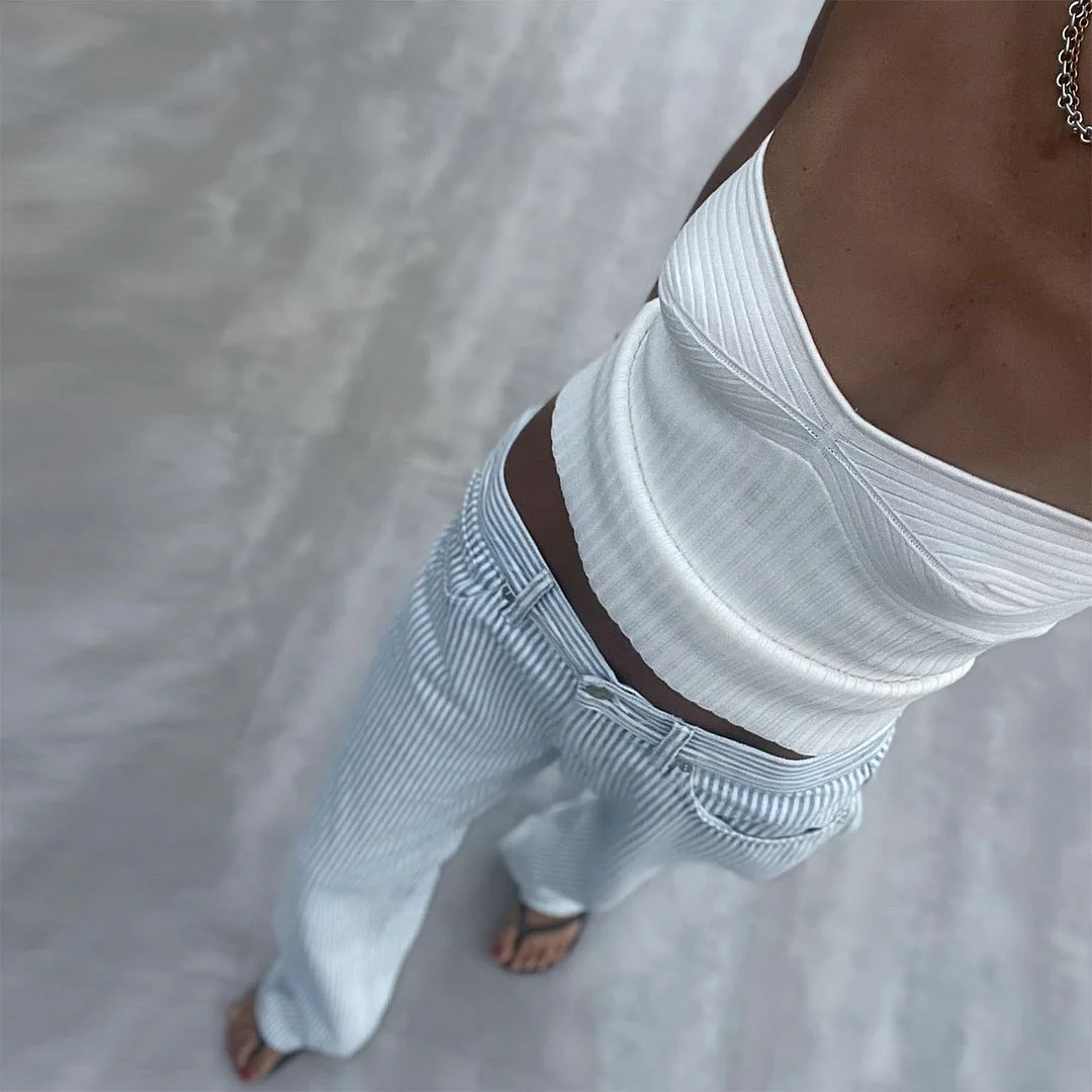 Uveng And Summer 2025 Explosion Women's Clothing Simple Sexy Breast-Wear Short Top