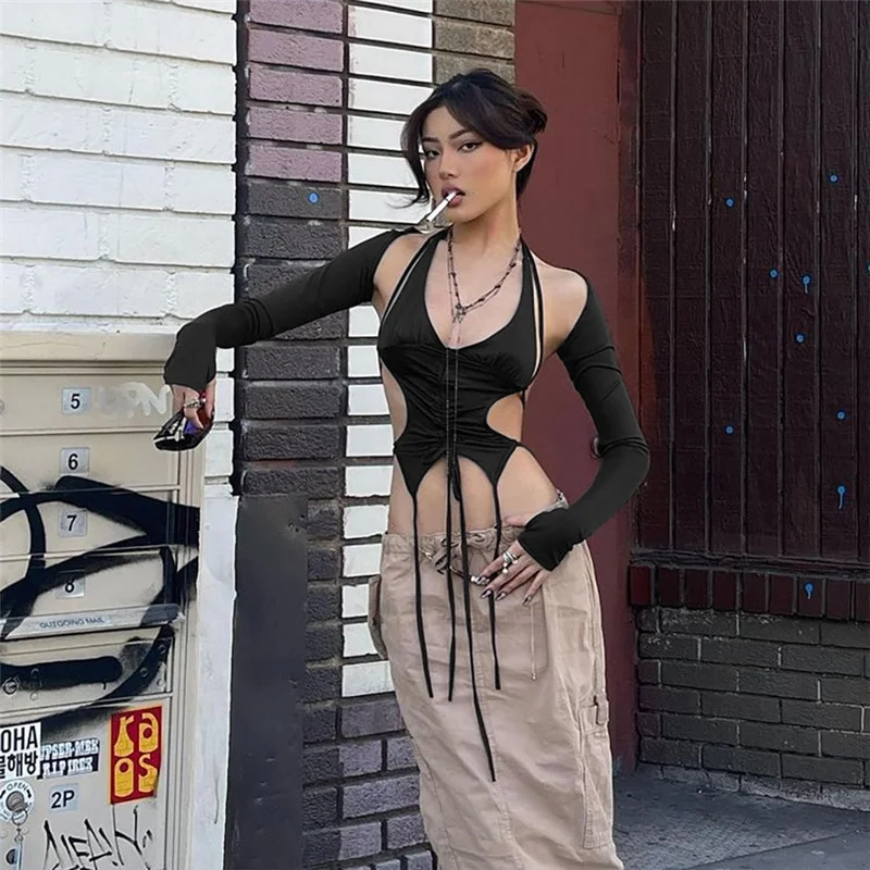 Zingj V Neck Cut Out Crop Top Women With Sleeve Gloves Backless 2022 Summer Y2K T Shirts Sexy Bandage Black Fashion Tee