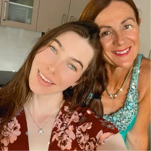 Last Day 49% OFF - A Gift your Daughter will always Remember- Love Knot Pendant