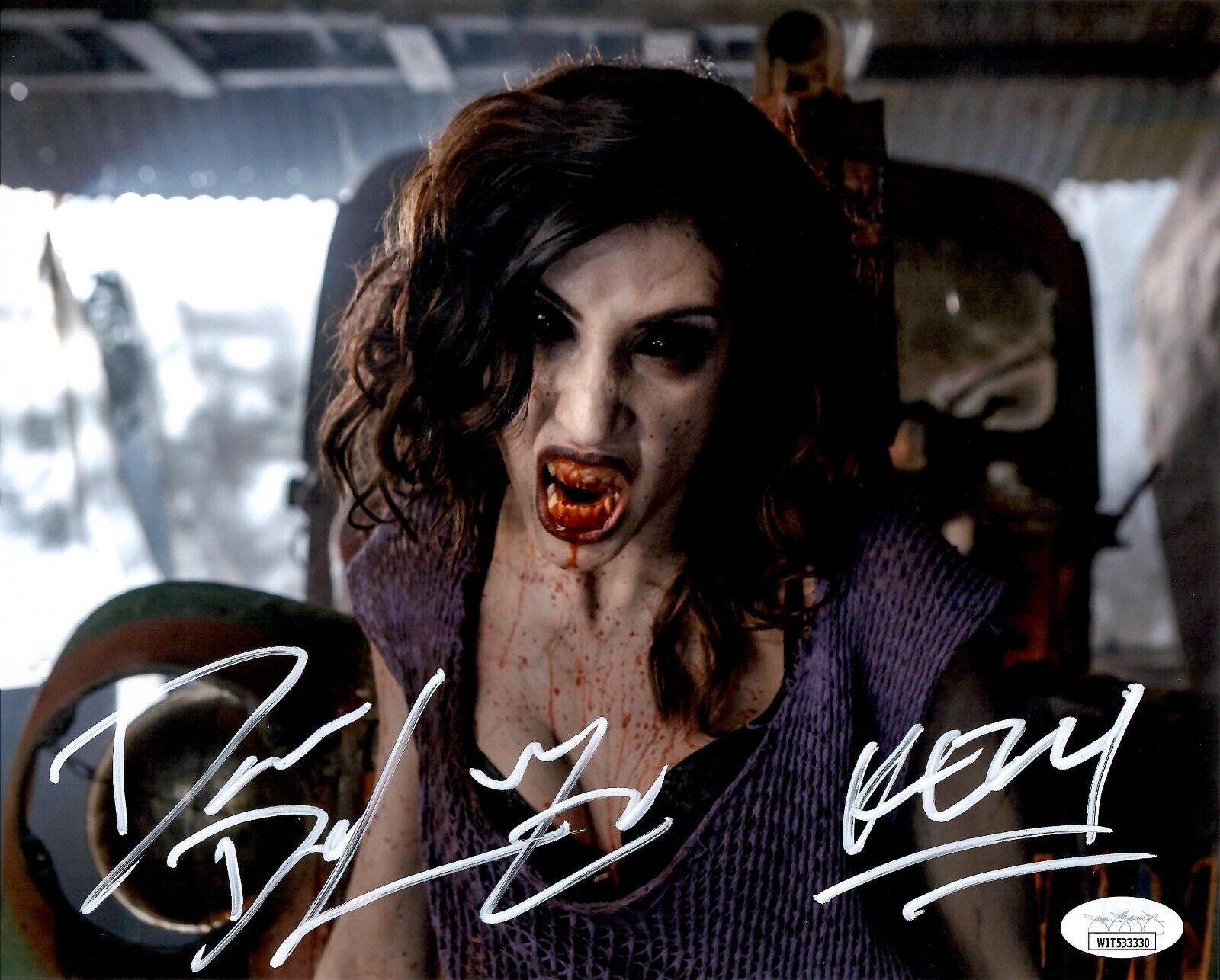 Dana DeLorenzo autographed signed 8x10 Photo Poster painting JSA COA Ash vs Evil Dead Kelly