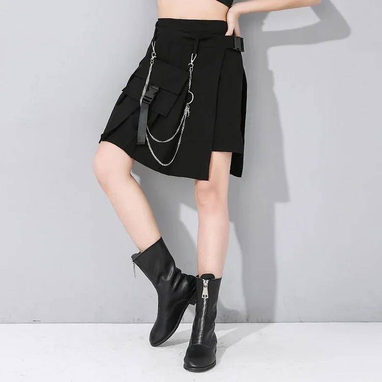 Chained Pocket High Waist Skirt