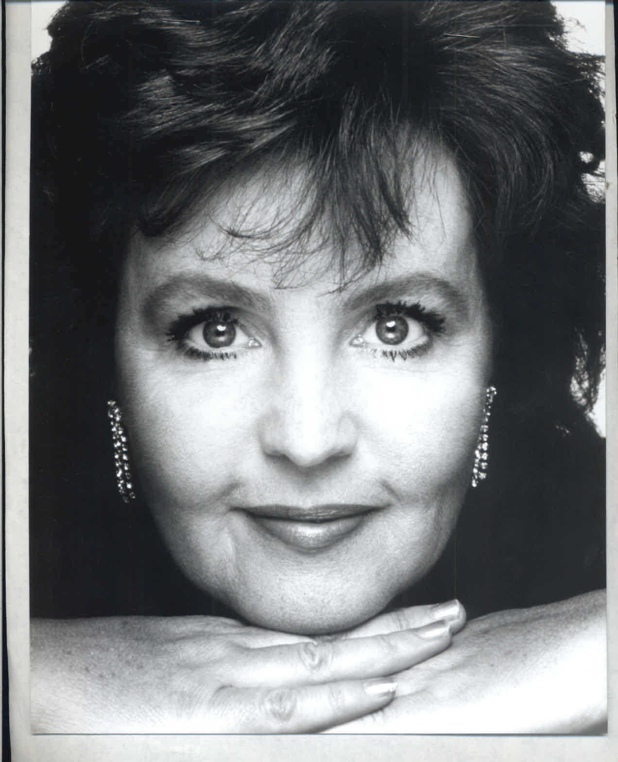 Pauline Collins- 8x10 Headshot Photo Poster painting w Resume - Shirley Valentine RARE