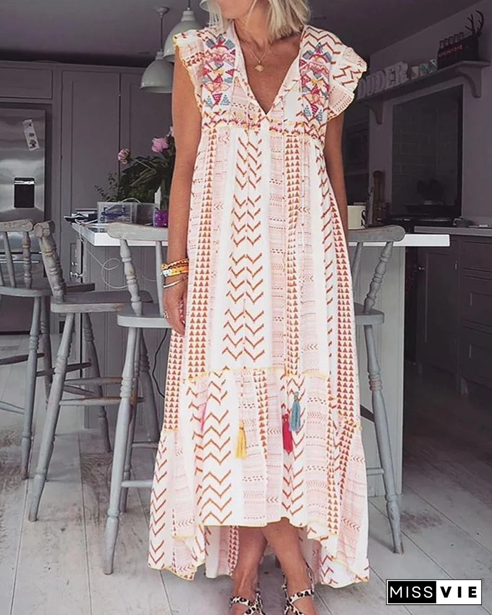 Printed V Neck Ruffle Hem Sleeveless Tassel Design Casual Loose Midi Dress P14267