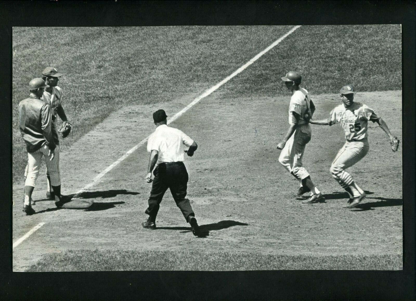 Julian Javier Mike Shannon Kessinger 1968 Press Photo Poster painting St. Louis Cardinals Cubs