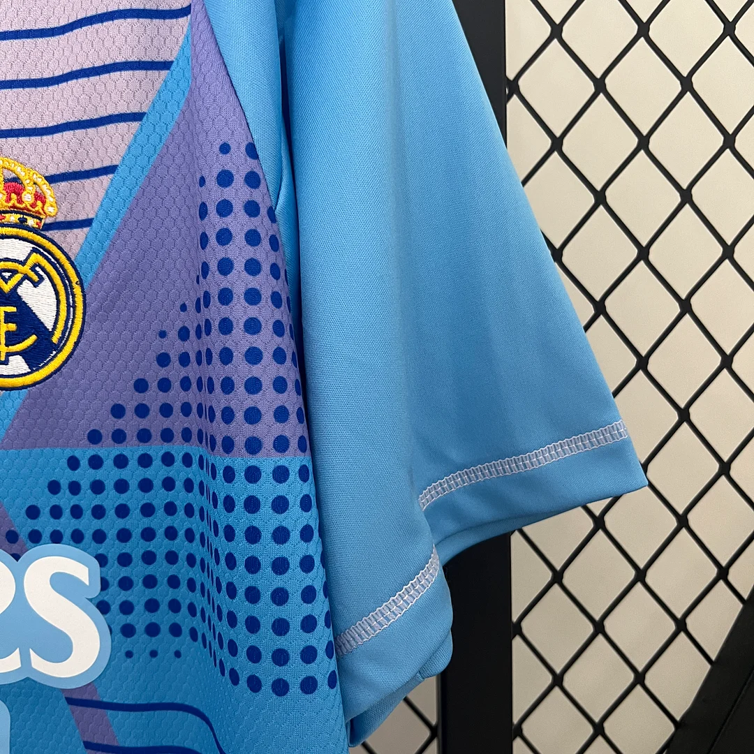 24/25 Real Madrid Goalkeeper Blue Football Shirt Thai quality